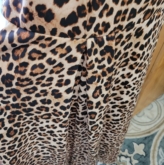 Torrid Leopard Print Sleeveless Dress - Picture 4 of 9